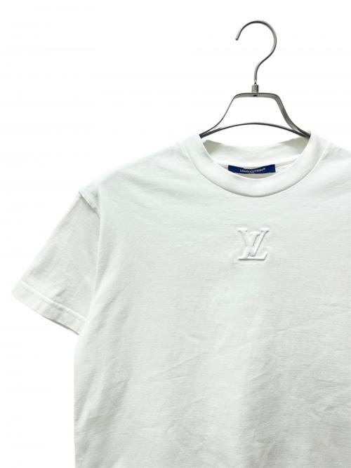 LOUIS VUITTON（ルイ ヴィトン）LOUIS VUITTON (ルイ ヴィトン) エンボスLVロゴTシャツ ホワイト サイズ:XSの古着・服飾アイテム