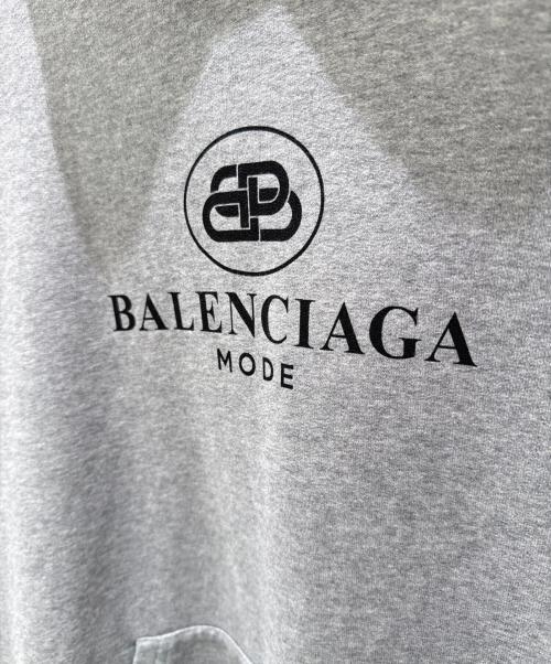 BALENCIAGA（バレンシアガ）BALENCIAGA (バレンシアガ) BBロゴパーカー グレー サイズ:Sの古着・服飾アイテム