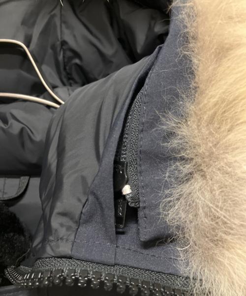 CANADA GOOSE（カナダグース）CANADA GOOSE (カナダグース) JASPER(ジャスパ)/ダウンジャケット ネイビー サイズ:Sの古着・服飾アイテム