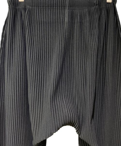 HOMME PLISSE ISSEY MIYAKE（オム プリッセ イッセイ ミヤケ）HOMME PLISSE ISSEY MIYAKE (オム プリッセ イッセイ ミヤケ) プリーツサルエルパンツ ブラック サイズ:2の古着・服飾アイテム