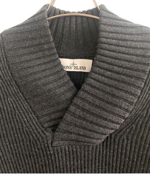 STONE ISLAND（ストーンアイランド）STONE ISLAND (ストーンアイランド) ショールカラー V/N RIB KNIT  グレー サイズ:Sの古着・服飾アイテム