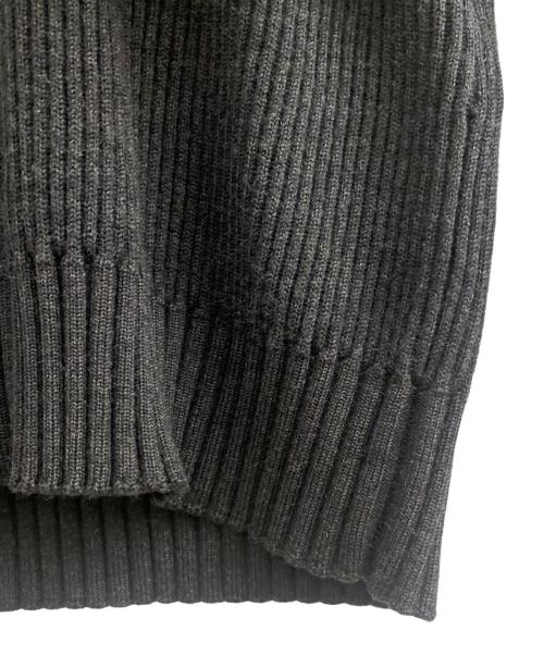 STONE ISLAND（ストーンアイランド）STONE ISLAND (ストーンアイランド) ショールカラー V/N RIB KNIT  グレー サイズ:Sの古着・服飾アイテム