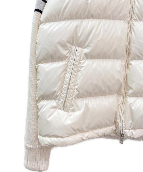 MONCLER（モンクレール）MONCLER (モンクレール) CARDIGAN TRICOT/ニット切替ダウンジャケット ホワイト サイズ:Lの古着・服飾アイテム