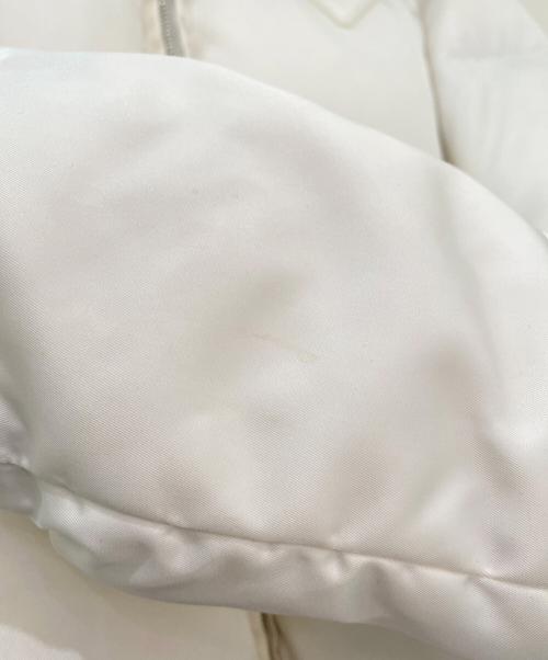 PRADA（プラダ）PRADA (プラダ) ファー付きダウンコート ホワイト サイズ:36の古着・服飾アイテム