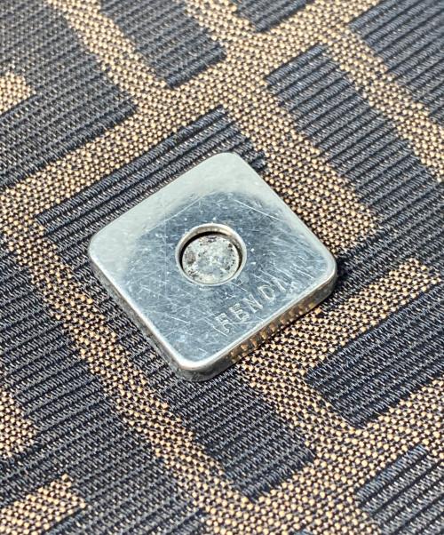 FENDI（フェンディ）FENDI (フェンディ) マンマバケット/ショルダーバッグの古着・服飾アイテム