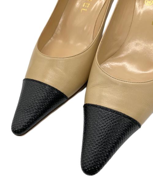 CHANEL（シャネル）CHANEL (シャネル) ポインテッドトゥパンプス ベージュ サイズ:38Cの古着・服飾アイテム