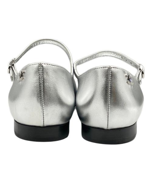 CHANEL（シャネル）CHANEL (シャネル) フラットパンプス ブラック×シルバー サイズ:38 1/2Cの古着・服飾アイテム