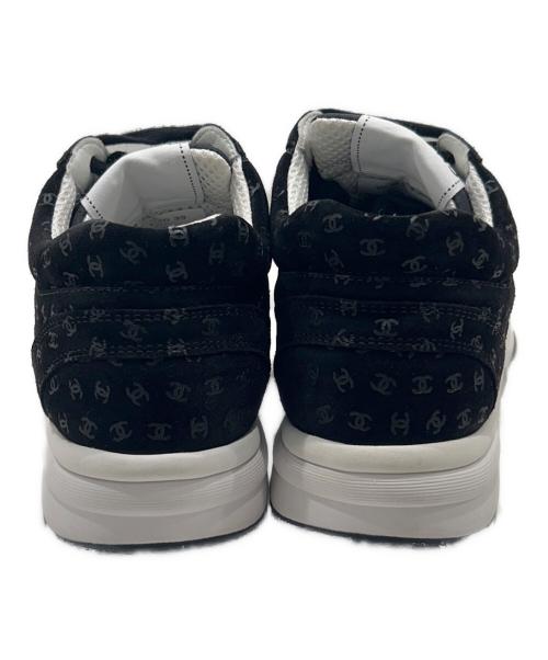 CHANEL（シャネル）CHANEL (シャネル) ココマーク総柄スニーカー G39230 ブラック サイズ:39の古着・服飾アイテム