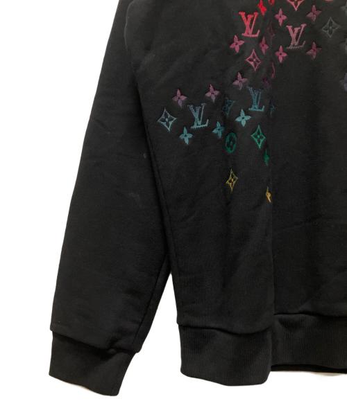 LOUIS VUITTON（ルイ ヴィトン）LOUIS VUITTON (ルイ ヴィトン) モノグラムエンブロイイダードスウェット ブラック サイズ:XLの古着・服飾アイテム