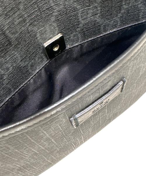 GUCCI（グッチ）GUCCI (グッチ) GGスプリーム ショルダーバッグ ブラックの古着・服飾アイテム