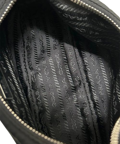 PRADA（プラダ）PRADA (プラダ) プラダ Re-Edition 2005 Re-Nylon バッグ ブラック サイズ:-の古着・服飾アイテム