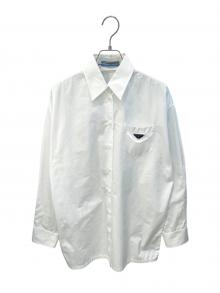 PRADA（プラダ）の古着「トライアングルロゴポプリンシャツ」｜ホワイト
