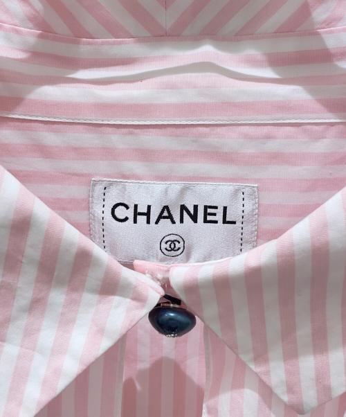 CHANEL（シャネル）CHANEL (シャネル) ココボタンギャザーシャツ ピンク×ホワイト サイズ:36の古着・服飾アイテム