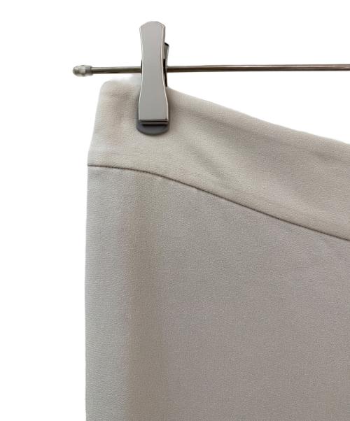 ebure（エブール）ebure (エブール) ジョーゼットフレアワイドパンツ ベージュ サイズ:38の古着・服飾アイテム