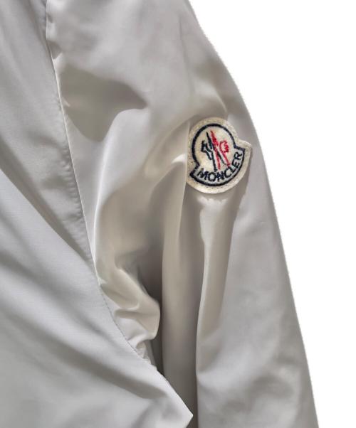 MONCLER（モンクレール）MONCLER (モンクレール) TOPAZ/ナイロンコート ライトグレー サイズ:size3の古着・服飾アイテム