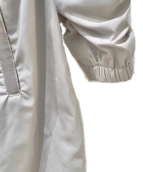 MONCLER（モンクレール）MONCLER (モンクレール) TOPAZ/ナイロンコート ライトグレー サイズ:size3の古着・服飾アイテム