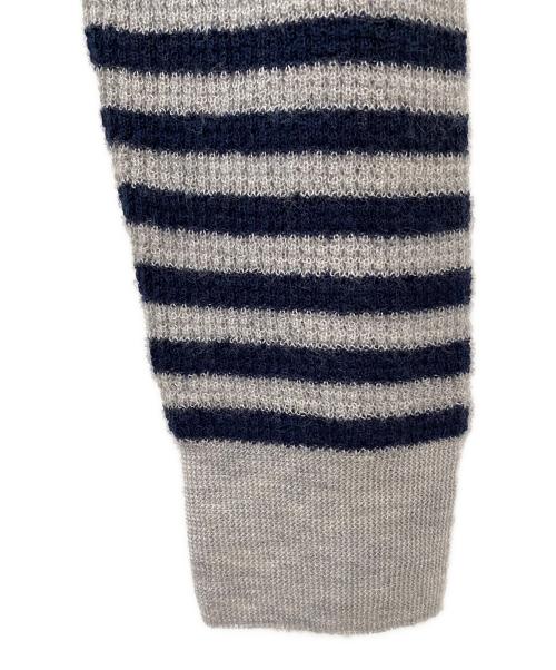 L’Appartment DEUXIEME CLASSE（アパルトモン ドゥーズィエムクラス）L’Appartment DEUXIEME CLASSE (アパルトモン ドゥーズィエムクラス) ボーダーカシミヤサーマルニット グレー×ネイビー サイズ:Freeの古着・服飾アイテム