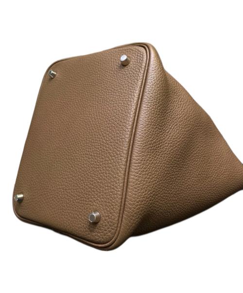 HERMES（エルメス）HERMES (エルメス) ピコタンロック MM/シルバー金具/トリヨンクレマンス/エトゥープ/Y刻印 エトゥープ×シルバー金具 サイズ:MMの古着・服飾アイテム