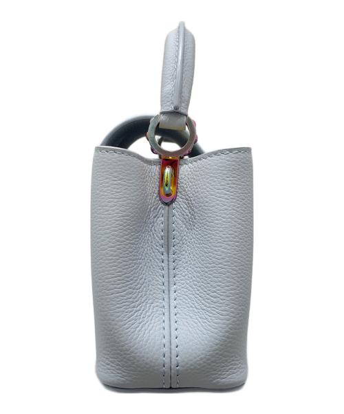 LOUIS VUITTON（ルイ ヴィトン）LOUIS VUITTON (ルイ ヴィトン) カプシーヌ EW MINI M11422  ブルー サイズ:MINIの古着・服飾アイテム