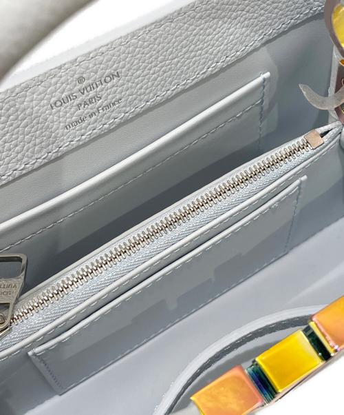 LOUIS VUITTON（ルイ ヴィトン）LOUIS VUITTON (ルイ ヴィトン) カプシーヌ EW MINI M11422  ブルー サイズ:MINIの古着・服飾アイテム