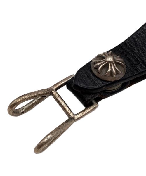 CHROME HEARTS（クロムハーツ）CHROME HEARTS (クロムハーツ) クロスボールボタンレザーベルトループ ブラック サイズ:-の古着・服飾アイテム