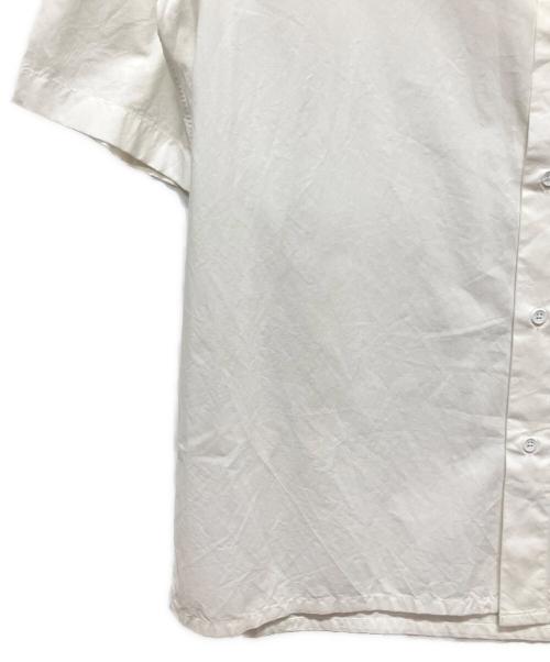 LOUIS VUITTON（ルイ ヴィトン）LOUIS VUITTON (ルイ ヴィトン) 22AW プレースドエンブロイダリーシャツ ホワイト サイズ:Mの古着・服飾アイテム