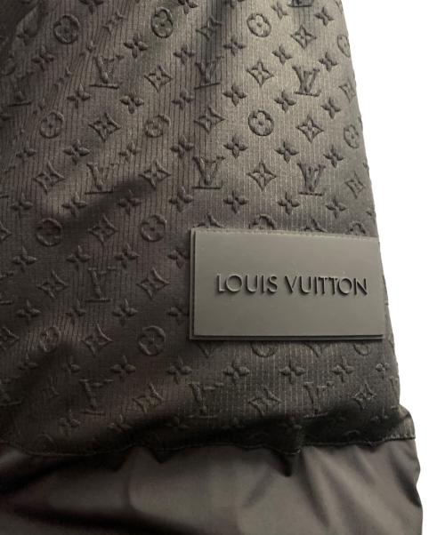 LOUIS VUITTON（ルイ ヴィトン）LOUIS VUITTON (ルイ ヴィトン) モノグラムフーデッドダウンジャケット ブラック サイズ:48の古着・服飾アイテム