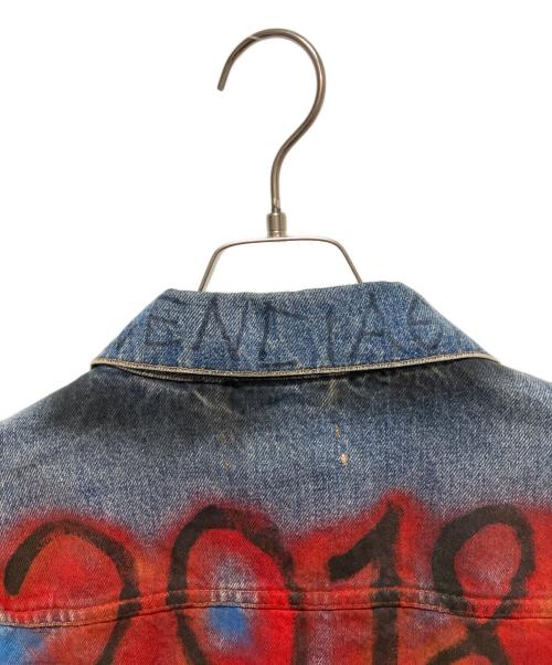 BALENCIAGA（バレンシアガ）BALENCIAGA (バレンシアガ) 18AW Graffiti Paint Denim Jacket/グラフティペイントデニムジャケット インディゴ サイズ:36の古着・服飾アイテム