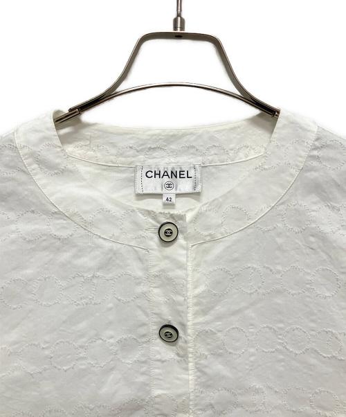 CHANEL（シャネル）CHANEL (シャネル) COCO刺繍シャツジャケット ホワイト サイズ:42の古着・服飾アイテム