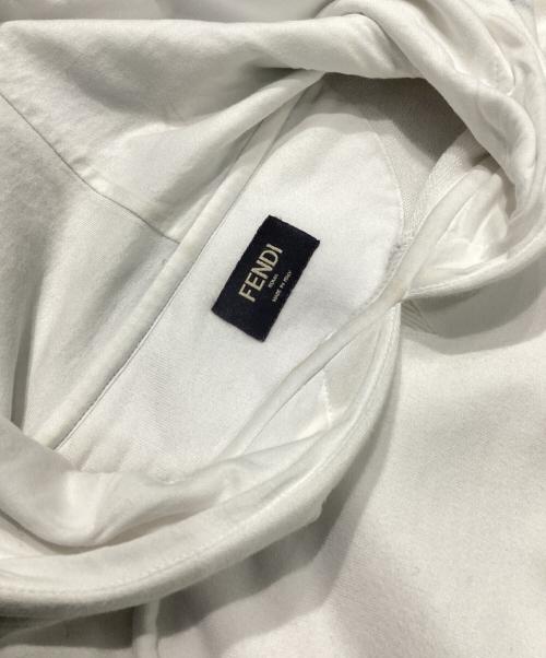 FENDI（フェンディ）FENDI (フェンディ) Logo Hoodie/ロゴスリーブパーカー ホワイト サイズ:Mの古着・服飾アイテム