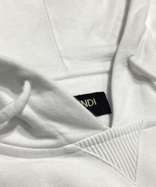 FENDI（フェンディ）FENDI (フェンディ) Logo Hoodie/ロゴスリーブパーカー ホワイト サイズ:Mの古着・服飾アイテム