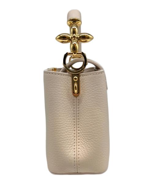 LOUIS VUITTON（ルイ ヴィトン）LOUIS VUITTON (ルイ ヴィトン) カプシーヌミニ アイボリー サイズ:ミニの古着・服飾アイテム
