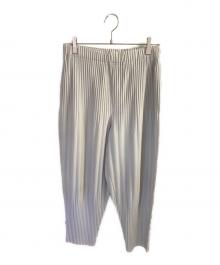 HOMME PLISSE ISSEY MIYAKE（オム プリッセ イッセイ ミヤケ）の古着「プリーツパンツ」｜ライトグレー