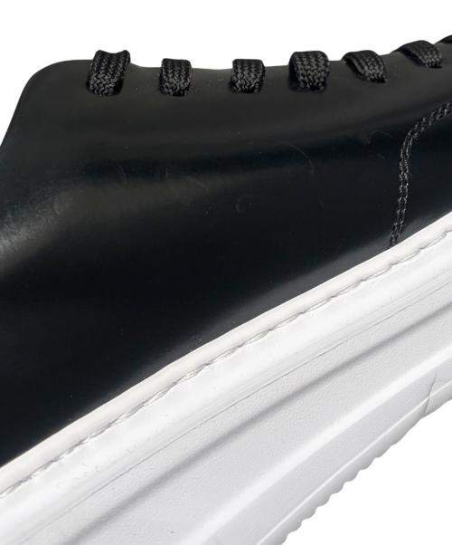 LOUIS VUITTON（ルイ ヴィトン）LOUIS VUITTON (ルイ ヴィトン) LVロゴ レザースニーカー ブラック サイズ:6 1/2の古着・服飾アイテム