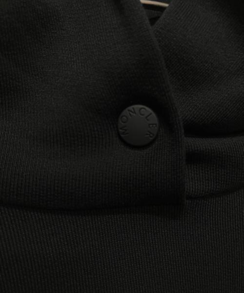 MONCLER（モンクレール）MONCLER (モンクレール) FELPA CON AAPPUCCIO/ロゴパーカー ブラック サイズ:Sの古着・服飾アイテム