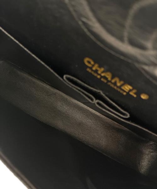 CHANEL（シャネル）CHANEL (シャネル) マトラッセ25　Wフラップチェーンショルダーバッグ ブラック サイズ:25の古着・服飾アイテム