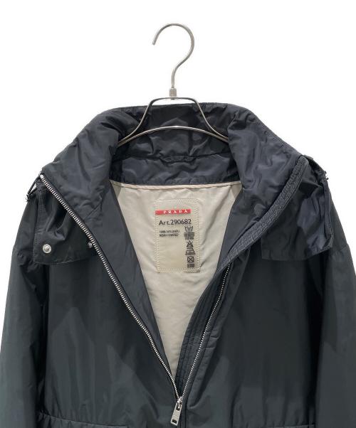 PRADA SPORTS（プラダスポーツ）PRADA SPORTS (プラダスポーツ) 三角ロゴナイロンジャケット グリーン サイズ:38の古着・服飾アイテム