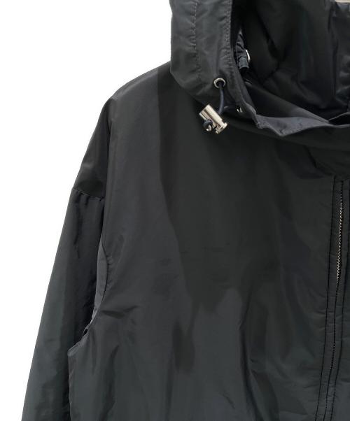 PRADA SPORTS（プラダスポーツ）PRADA SPORTS (プラダスポーツ) 三角ロゴナイロンジャケット グリーン サイズ:38の古着・服飾アイテム