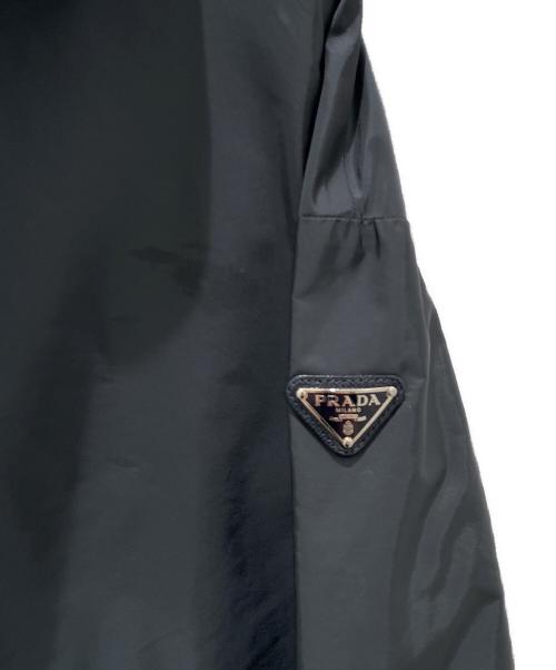 PRADA SPORTS（プラダスポーツ）PRADA SPORTS (プラダスポーツ) 三角ロゴナイロンジャケット グリーン サイズ:38の古着・服飾アイテム
