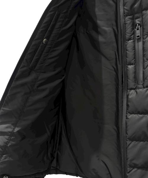 PRADA（プラダ）PRADA (プラダ) トライアングルロゴプレートダウンジャケット ブラック サイズ:44の古着・服飾アイテム