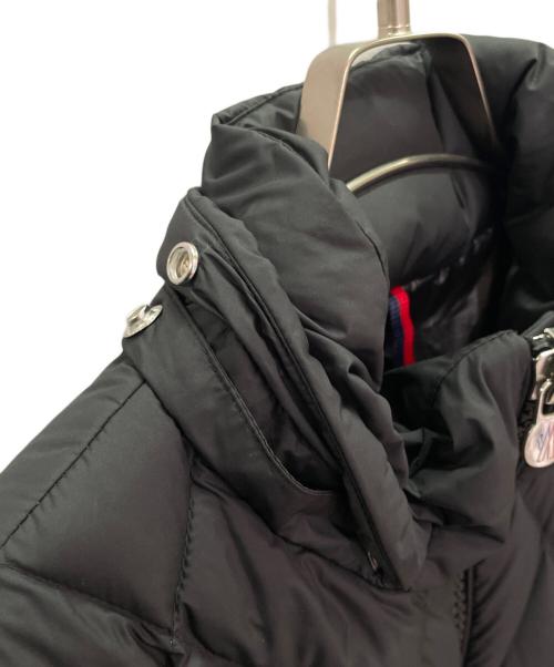 MONCLER（モンクレール）MONCLER (モンクレール) AVEROLE/アヴェロレ ダウンジャケット ブラック サイズ:1の古着・服飾アイテム