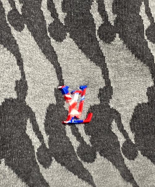 LOUIS VUITTON（ルイ ヴィトン）LOUIS VUITTON (ルイ ヴィトン) NBA (エヌビーエー) NBAロゴスウェット グレー サイズ:Sの古着・服飾アイテム