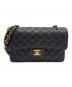 CHANEL（シャネル）の古着「マトラッセ23　Wフラップチェーンショルダーバッグ」｜ブラック