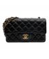 CHANEL（シャネル）の古着「ミニマトラッセ チェーンショルダーバッグ」｜ブラック