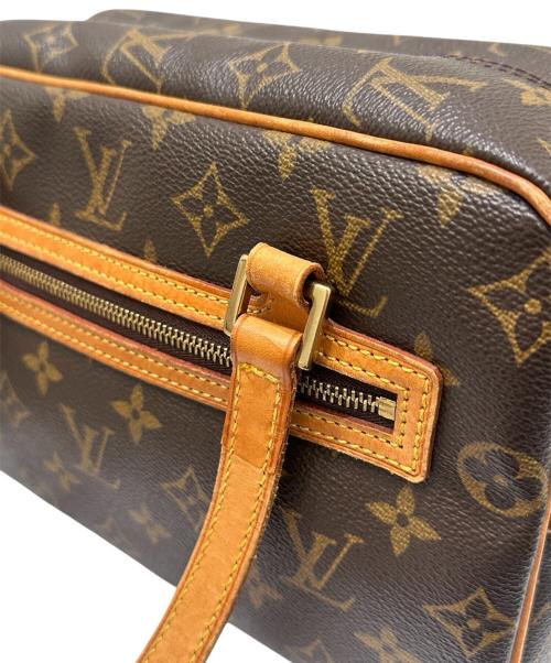 LOUIS VUITTON（ルイ ヴィトン）LOUIS VUITTON (ルイ ヴィトン) ショルダーバッグ ブラウンの古着・服飾アイテム