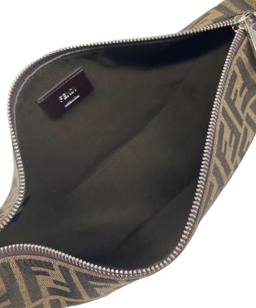 FENDI（フェンディ）FENDI (フェンディ) Small Melon Messenger Bag(スモールメロンメッセンジャーバッグ)/ショルダーバッグ ブラウン サイズ:-の古着・服飾アイテム