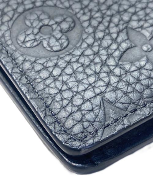 LOUIS VUITTON（ルイ ヴィトン）LOUIS VUITTON (ルイ ヴィトン) Louis Vuitton Brazza Wallet/ポルトフォイユ ブラザ モノグラムトリヨン ブラックの古着・服飾アイテム