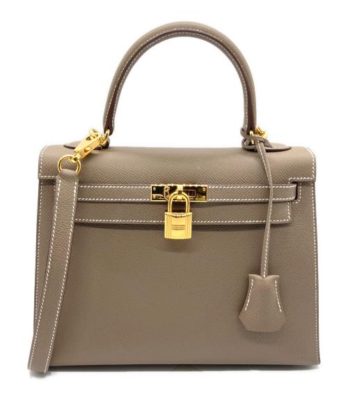 HERMES（エルメス）HERMES (エルメス) ケリー25/ヴォーエプソン/エトゥープ/外縫い/W刻印:2024年製 エトゥープ サイズ:25の古着・服飾アイテム