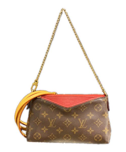 LOUIS VUITTON（ルイ ヴィトン）LOUIS VUITTON (ルイ ヴィトン) モノグラム/パラスクラッチ/M41638 ブラウン×レッド サイズ:-の古着・服飾アイテム