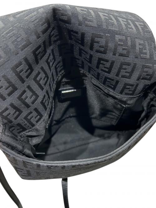 FENDI（フェンディ）FENDI (フェンディ) ショルダーバッグ ブラック サイズ:-の古着・服飾アイテム